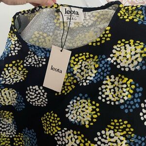 Leota Navy Dress with Yellow and White Dahlia Pattern. 4L